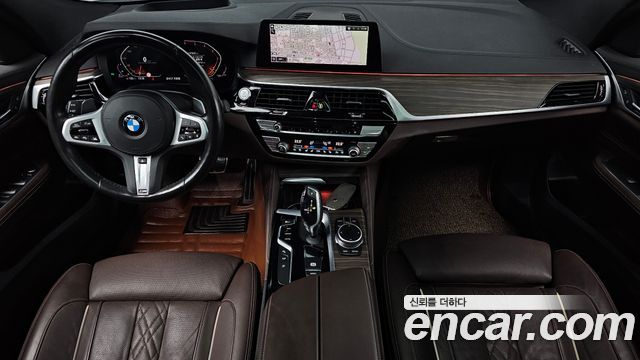 BMW Gran Turismo 2020 — photo 10