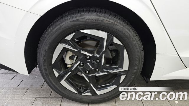 Kia K5 2024 — photo 5
