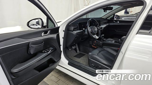 Kia K5 2024 — photo 10