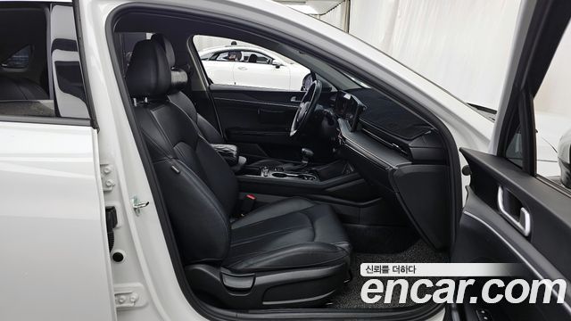 Kia K5 2024 — photo 11