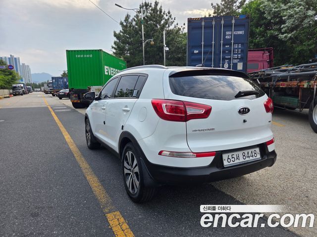 Kia Sportage 2011 — photo 5