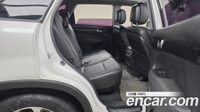 Kia Sorento 2013 — photo 17