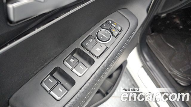 Kia Sorento 2015 — photo 16