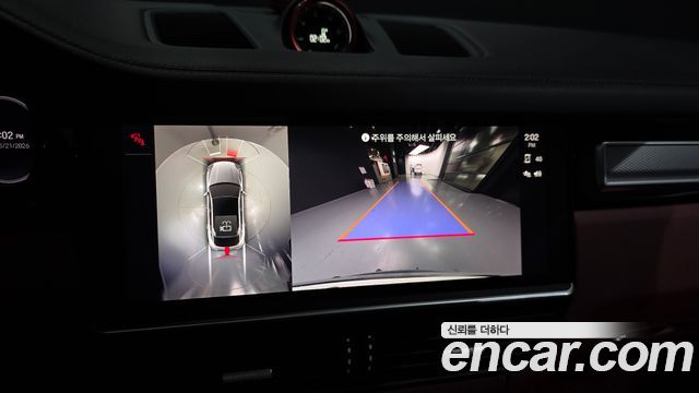 Porsche Cayenne 2023 — photo 21