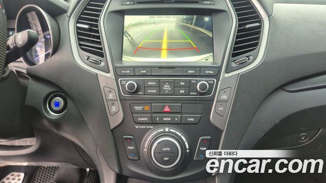 Hyundai Santafe 2016 — photo 8