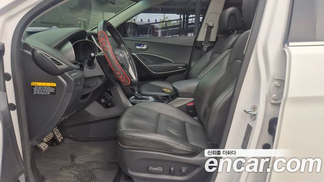 Hyundai Santafe 2016 — photo 19