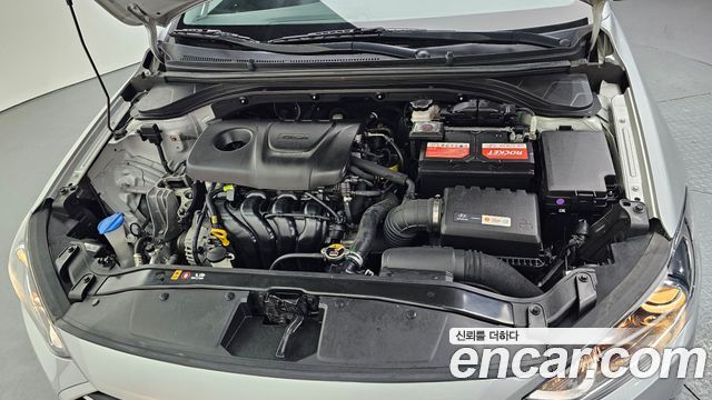 Hyundai AVANTE 2018 — photo 6