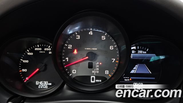 Porsche Macan 2014 — photo 11