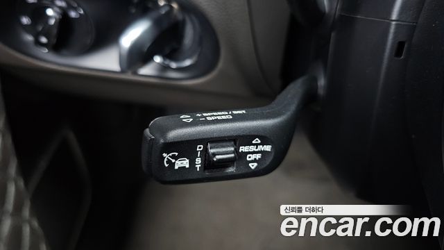 Porsche Macan 2014 — photo 30