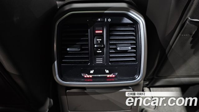 Porsche Macan 2014 — photo 34