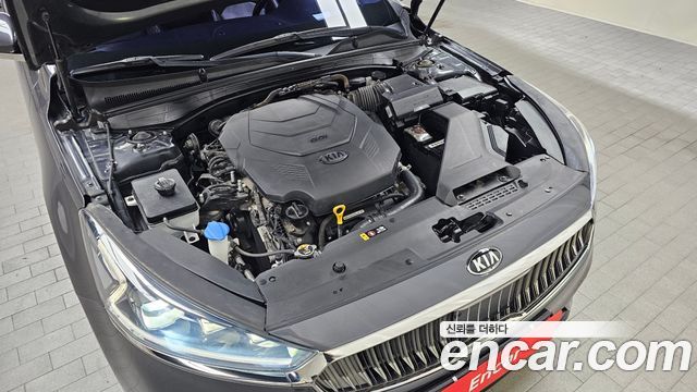 Kia K7 2018 — photo 6