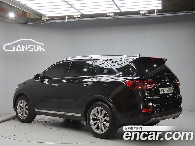 Kia Sorento 2018 — photo 2