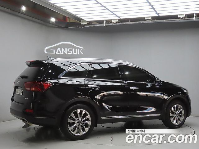 Kia Sorento 2018 — photo 4