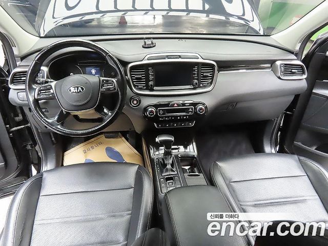 Kia Sorento 2018 — photo 9