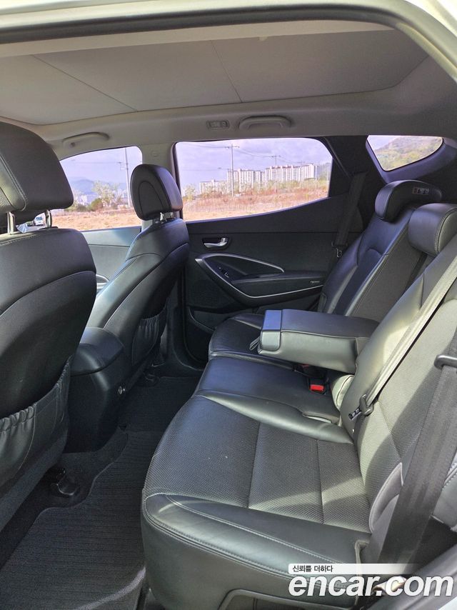Hyundai Santafe 2013 — photo 11