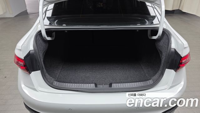 Volkswagen Jetta 2023 — photo 20