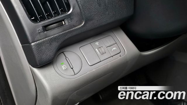 Hyundai Starex 2014 — photo 18