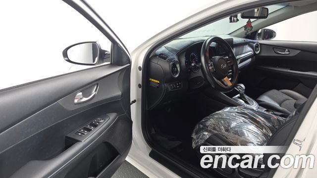 Kia K3 2019 — photo 13