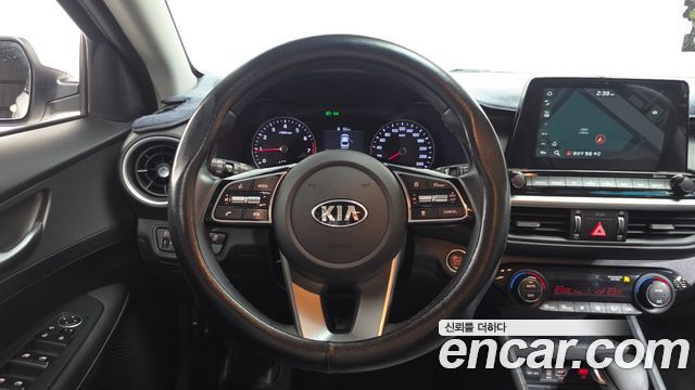 Kia K3 2019 — photo 18