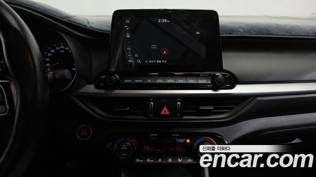 Kia K3 2019 — photo 19