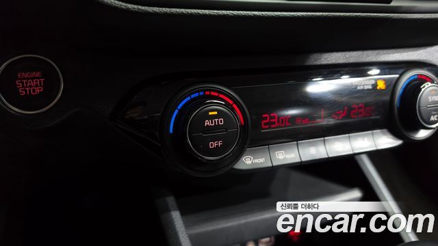 Kia K3 2019 — photo 28