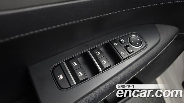 Kia K3 2019 — photo 30