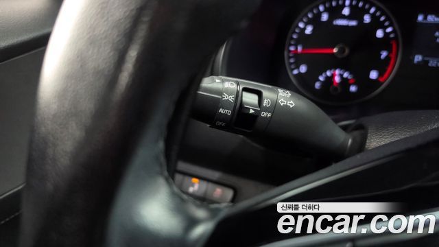 Kia K3 2019 — photo 32