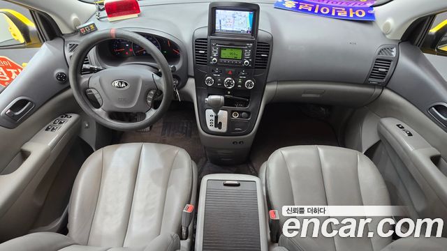 Kia Canival 2014 — photo 10