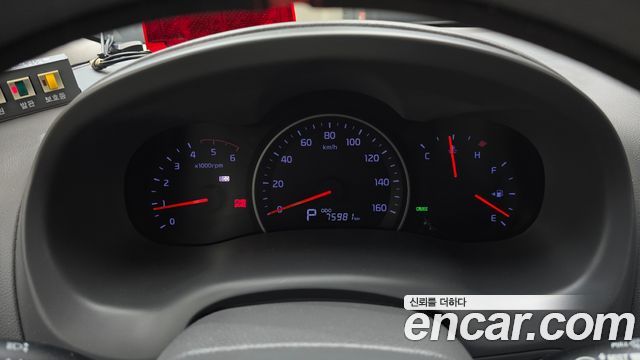 Kia Canival 2014 — photo 11