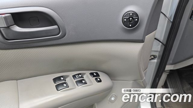 Kia Canival 2014 — photo 20