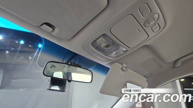 Kia Canival 2014 — photo 32