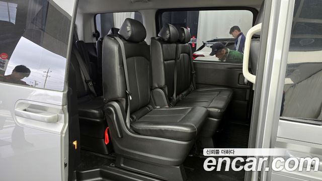 Hyundai Staria 2022 — photo 17
