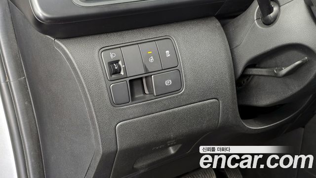 Hyundai Staria 2022 — photo 22