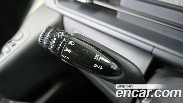Hyundai Staria 2022 — photo 23