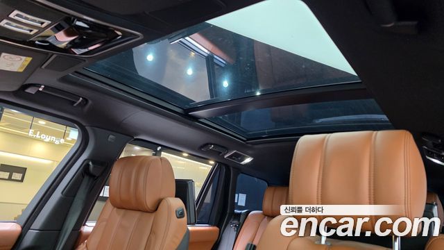 Land Rover Range Rover 2017 — photo 24