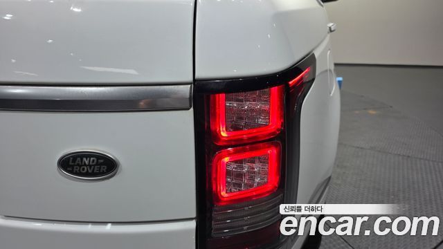 Land Rover Range Rover 2017 — photo 9