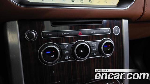 Land Rover Range Rover 2017 — photo 28