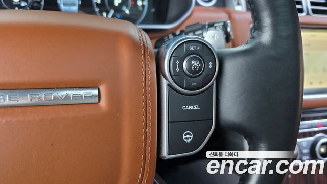 Land Rover Range Rover 2017 — photo 32