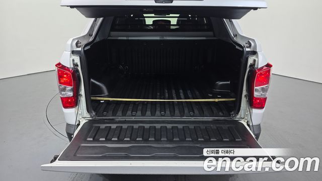 KG Mobility Rexton 2019 — photo 20