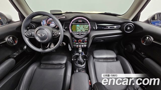 Mini Cooper 2018 — photo 10