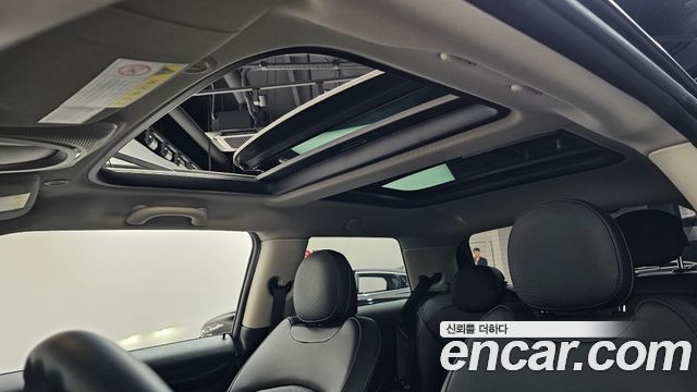 Mini Cooper 2018 — photo 22