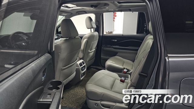 Honda Pilot 2021 — photo 17