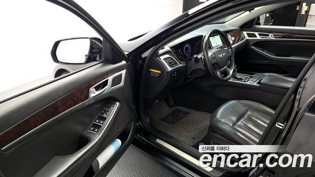 Hyundai Genesis 2015 — photo 13