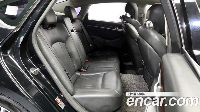 Hyundai Genesis 2015 — photo 17