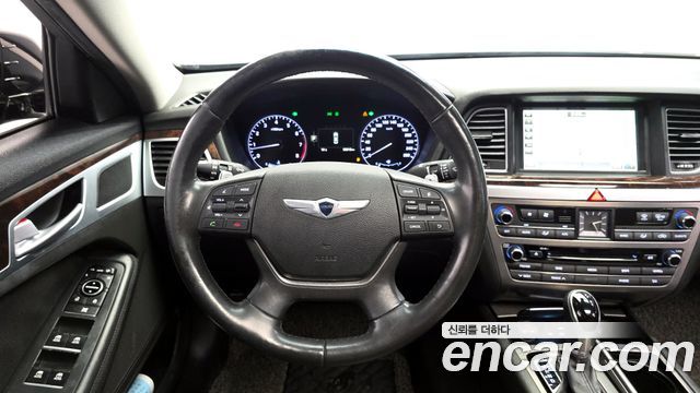 Hyundai Genesis 2015 — photo 19