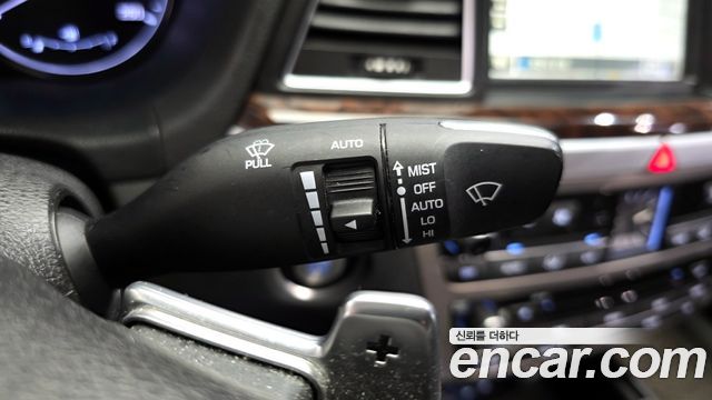 Hyundai Genesis 2015 — photo 24
