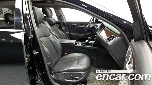 Hyundai Genesis 2015 — photo 16