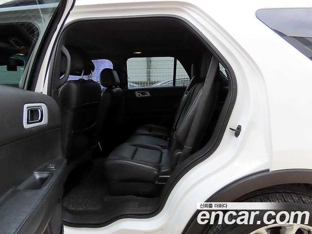 Ford Explorer 2014 — photo 6