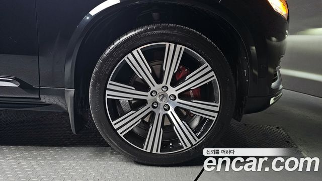 Volvo XC90 2021 — photo 7