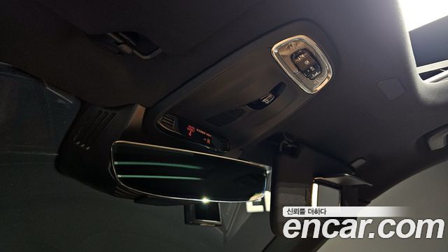 Volvo XC90 2021 — photo 28